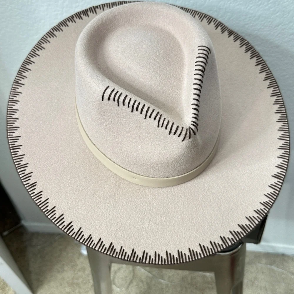 Boot Barn Shyanne Pinky Tan Embroidered Edge Western Fashion Flat Brim Hat OS